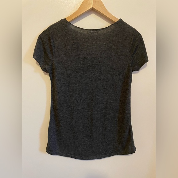 Halloween tee 🎃👻 size XS - Picture 2 of 5